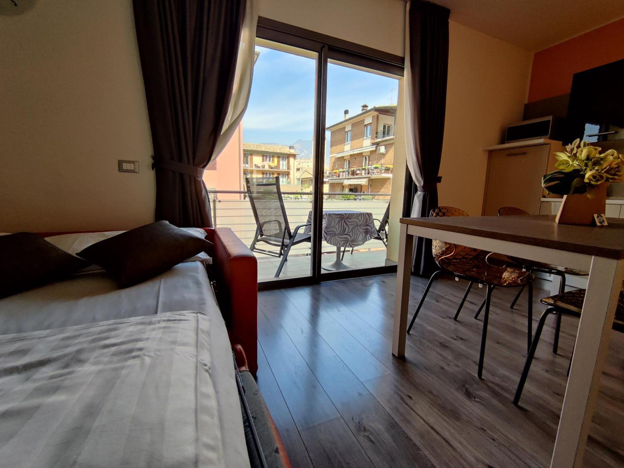 Gardesana Active Apartments Malcesine Ngoại thất bức ảnh