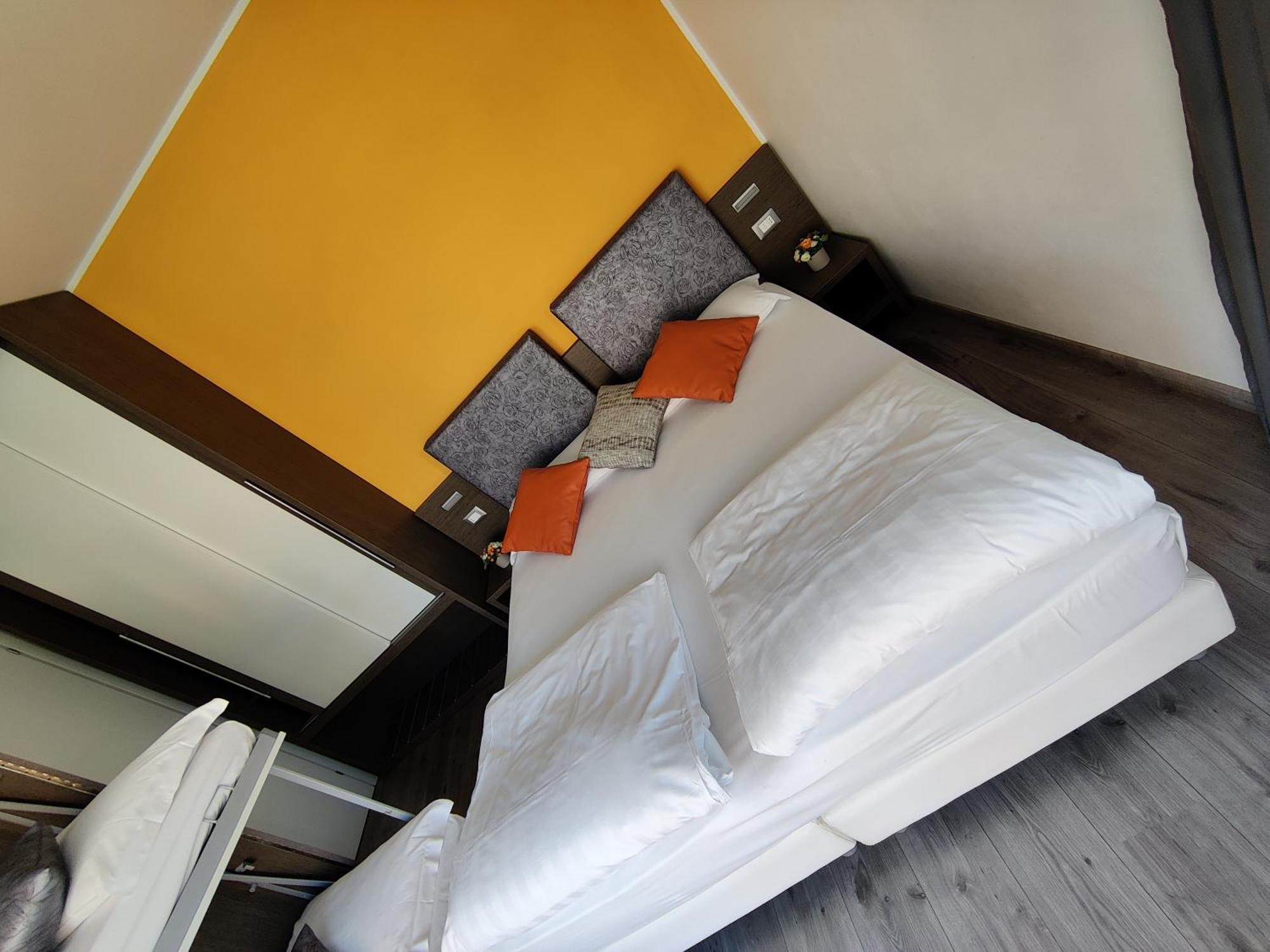 Gardesana Active Apartments Malcesine Ngoại thất bức ảnh